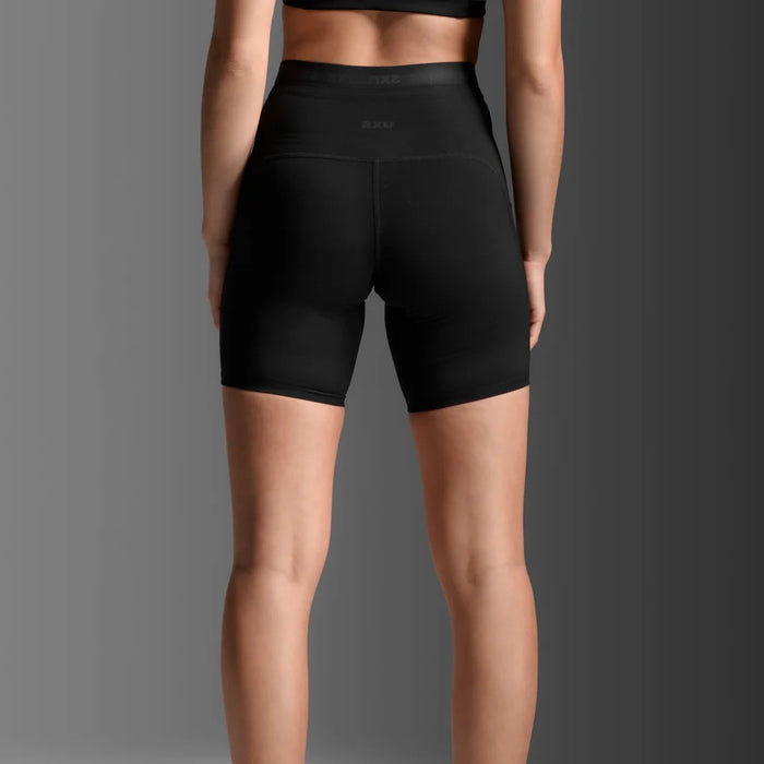 2XU Form Stash Hi-Rise Bike Short | Black / Black | Womens