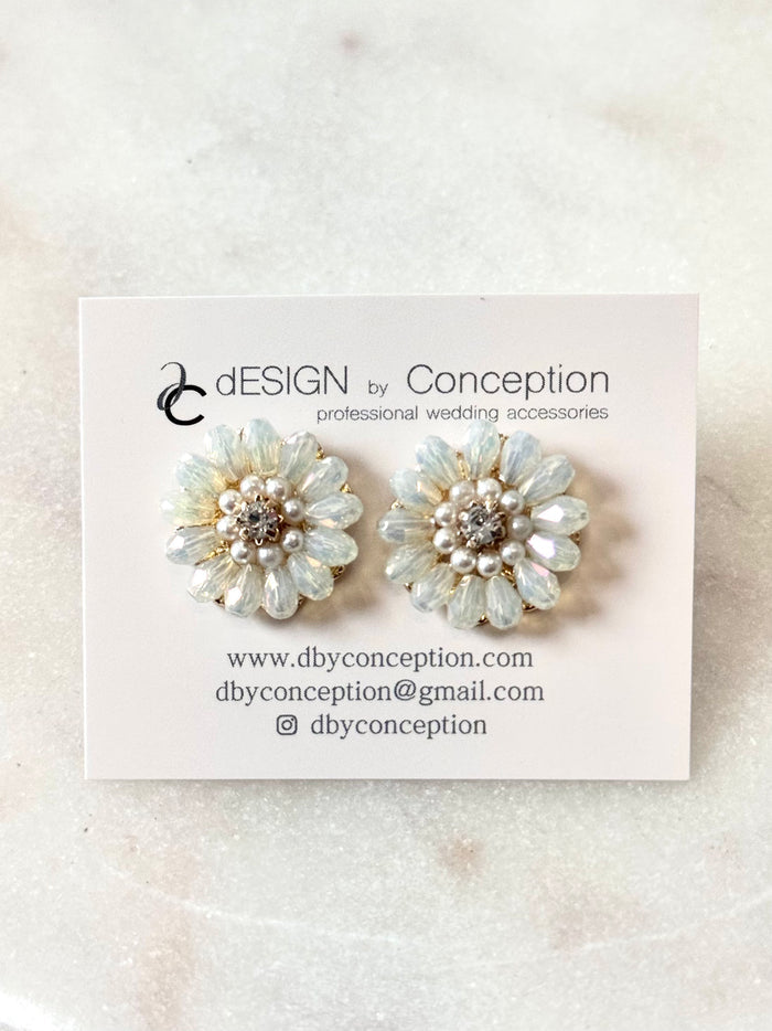 Daisy Earrings | dESIGNS by Conception