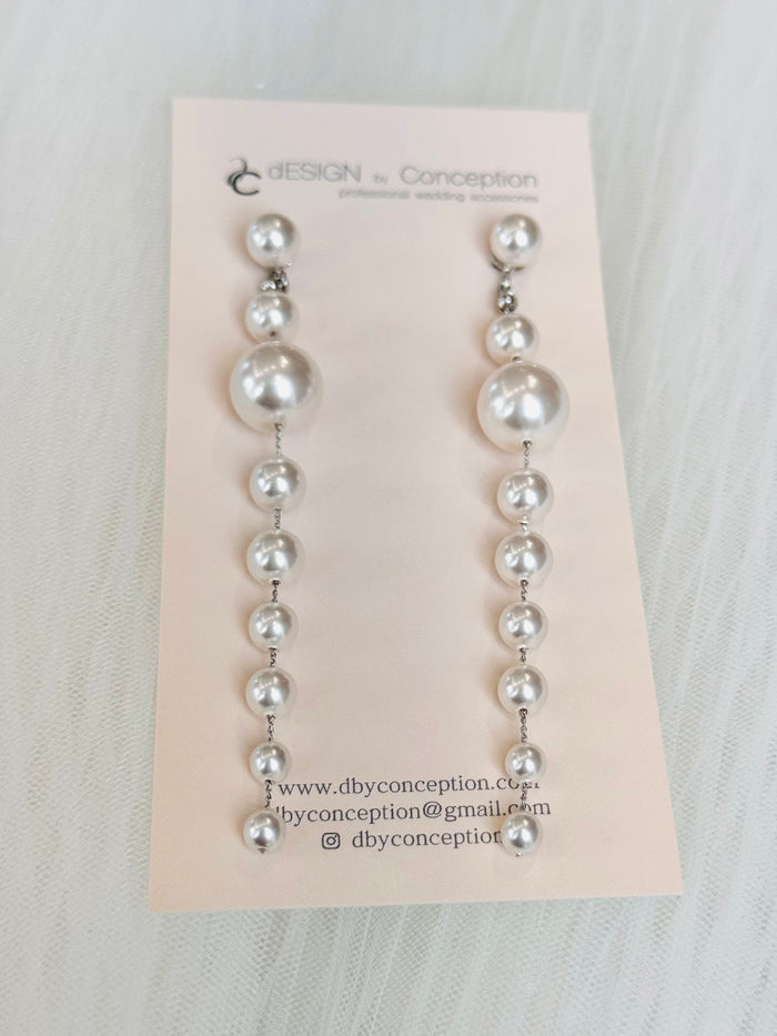 Mya Earrings | dESIGN by Conception
