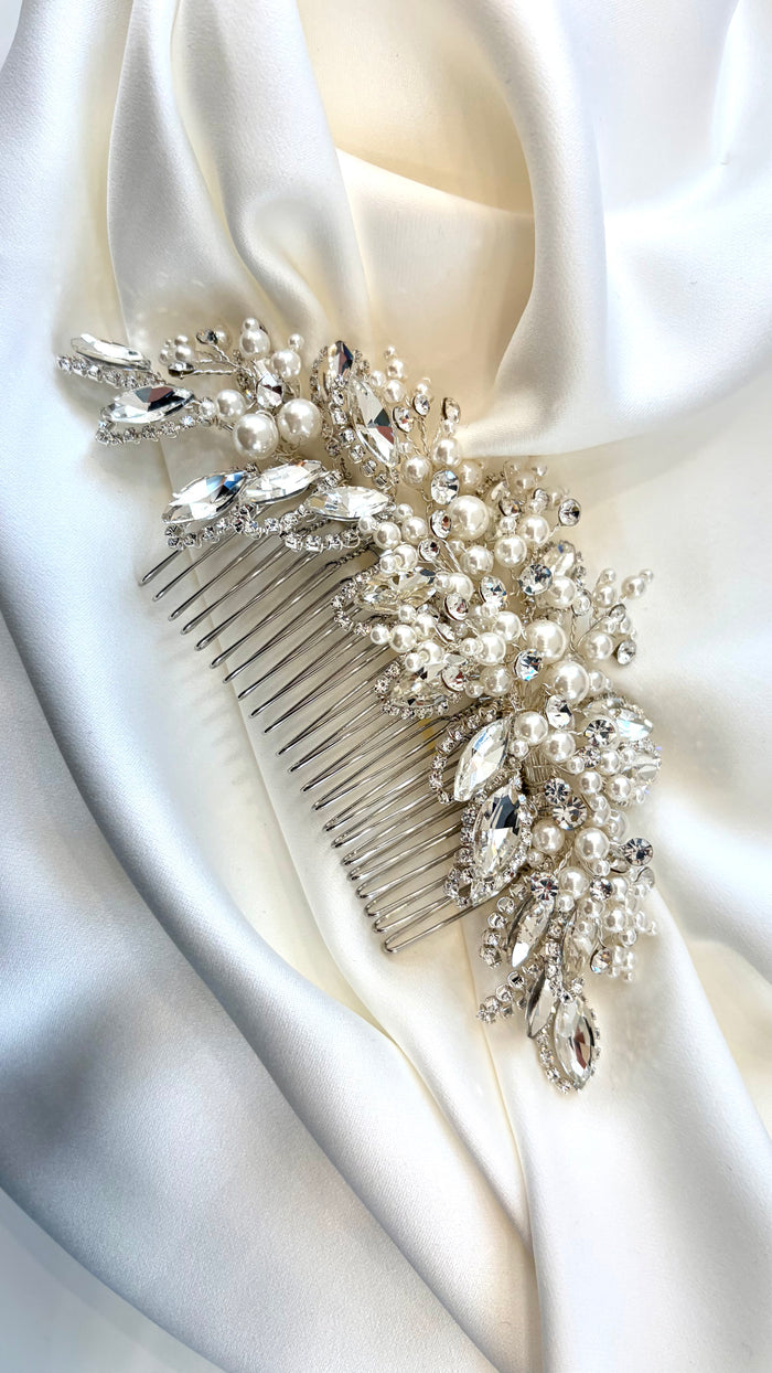 Liza Hairpiece | Design