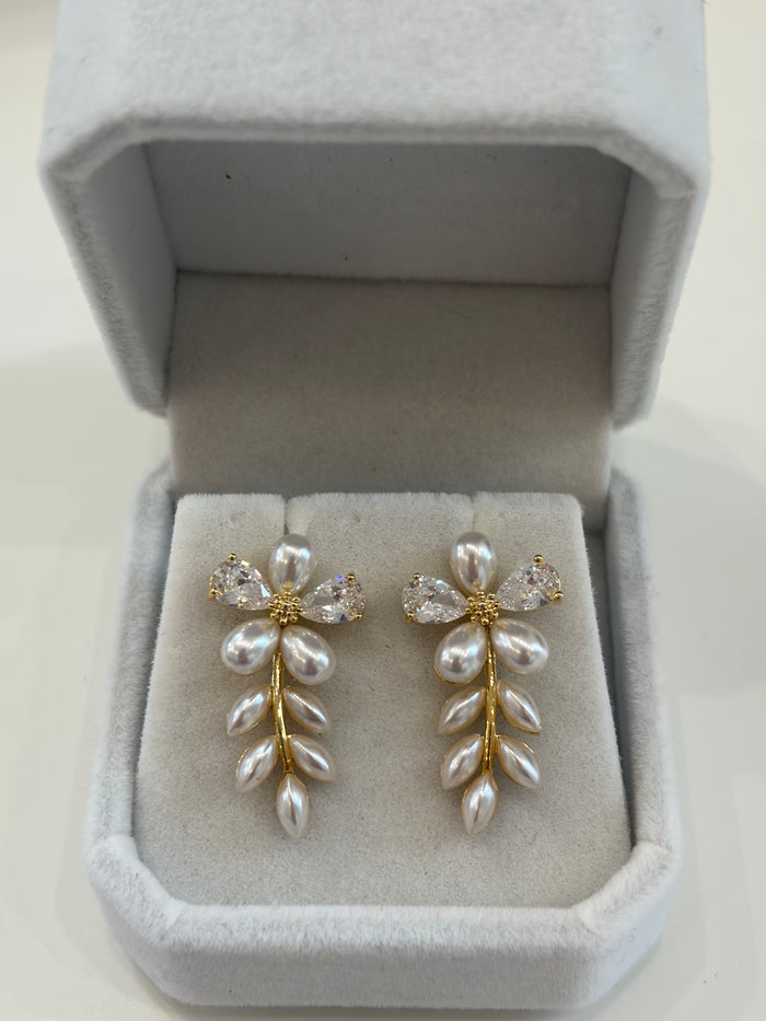 Daze Earrings