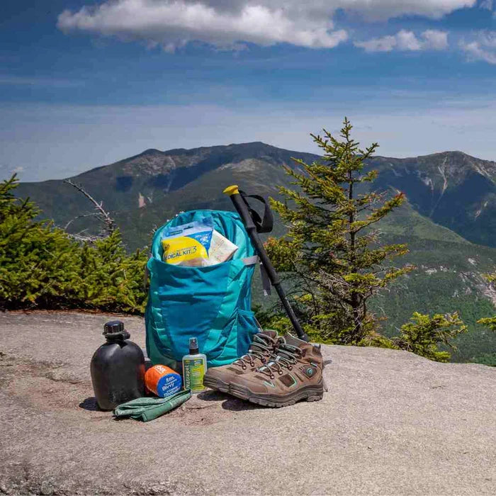 AMK Ultralight & Watertight .3 | First Aid Kit