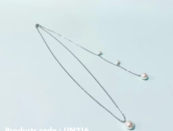 Ari Necklace | dESIGN by Conception