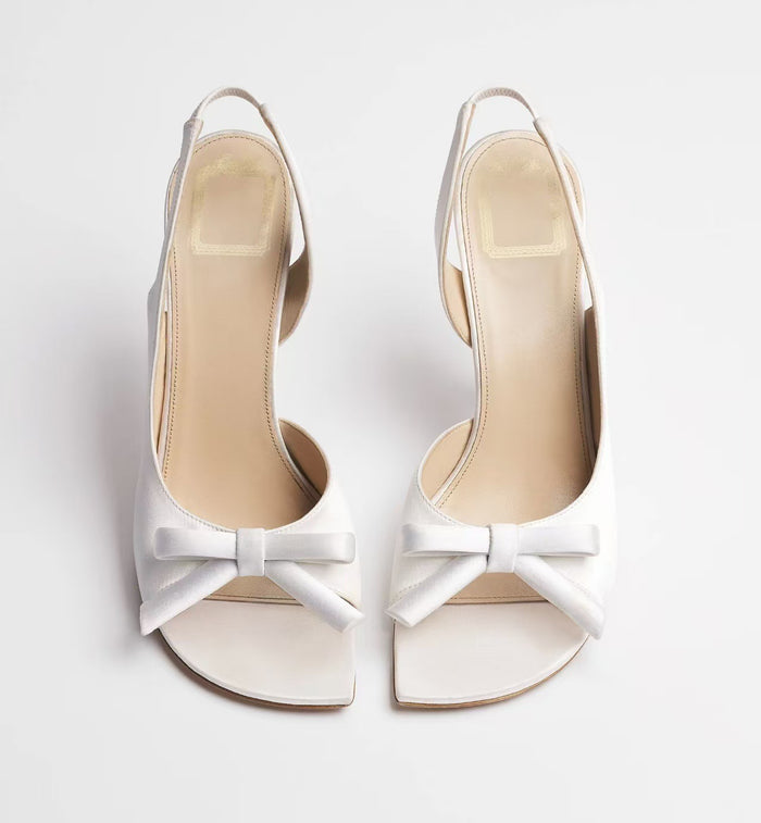 Black Bow Slingback Kitten Heels – Minimal