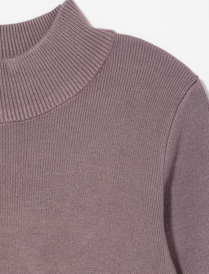 Chandail en tricot à col montant pour petite fille