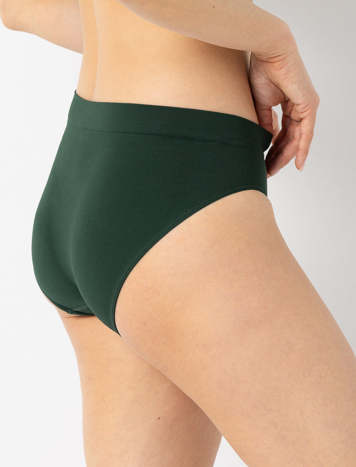 Culotte régulière à taille haute