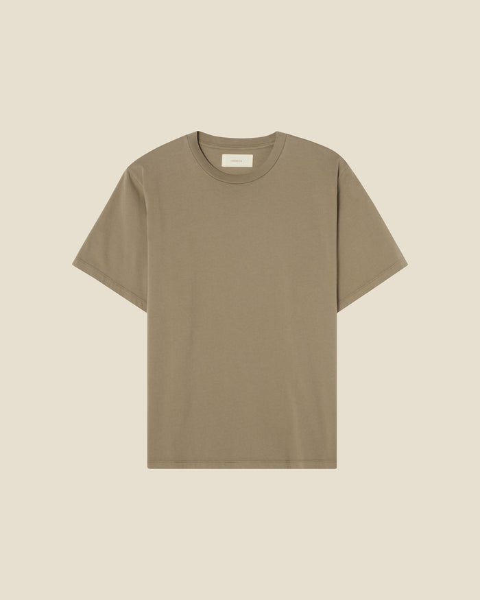 Delon Khaki Beige flat (beige background)