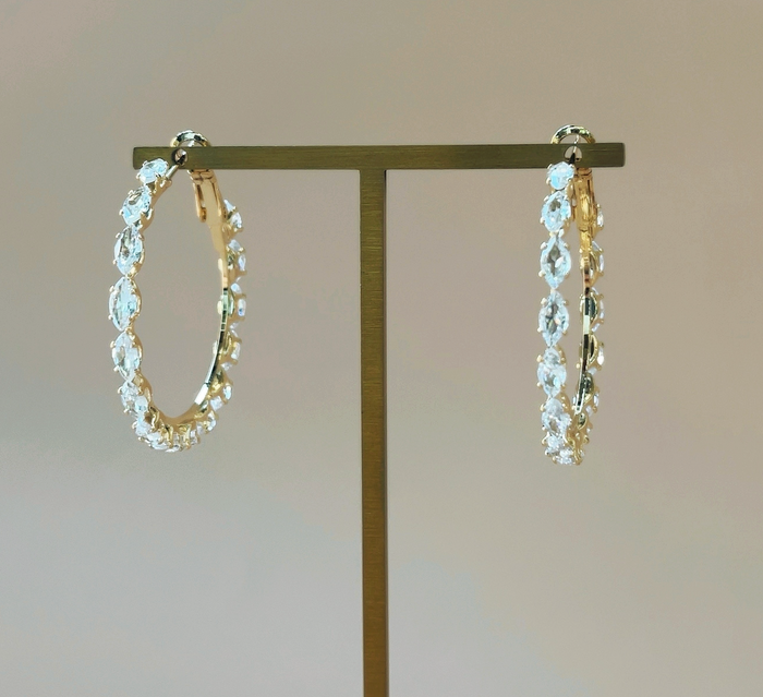 Dia Hoop Earrings | Design by Conception