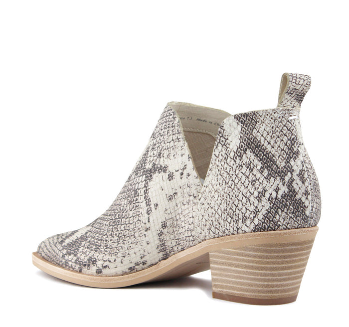 Dolce Vita Sonni Bootie - Dolce Vita - On The EDGE