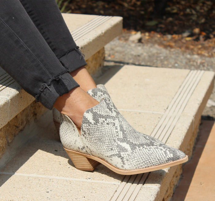 Dolce Vita Sonni Bootie - Dolce Vita - On The EDGE