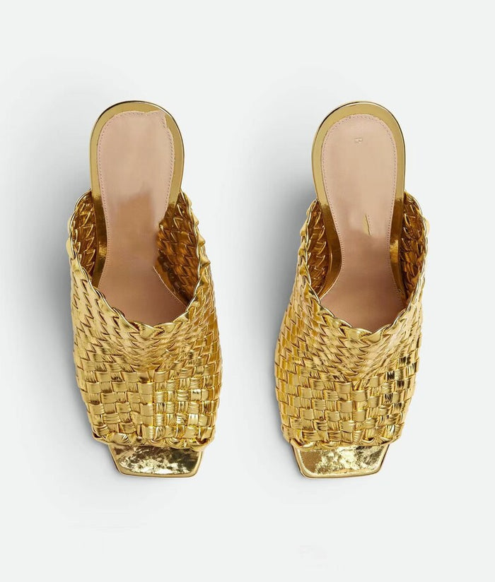Golden Weave / 35