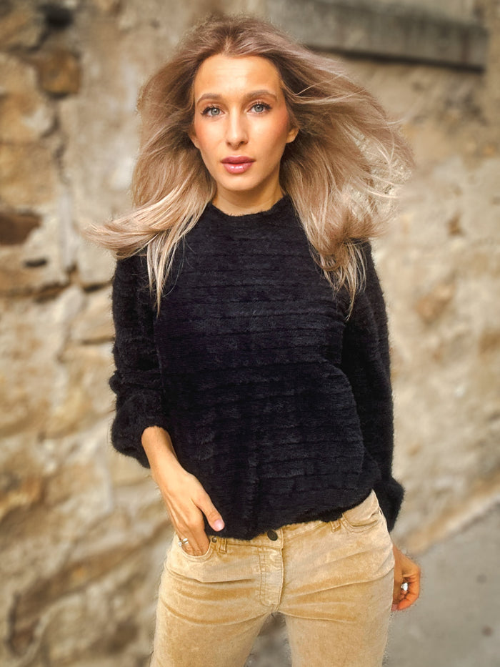 Hello Nite The Form + Flow Top