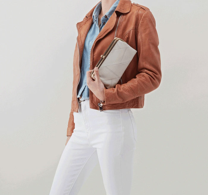 Hobo Lauren Clutch Wallet - Hobo - On The EDGE
