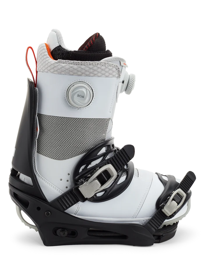 Product image of Men's Burton Cartel Re:Flex Snowboard Bindings[Variant:Black]