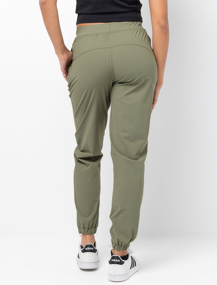 Pantalon de sport à poches zippées