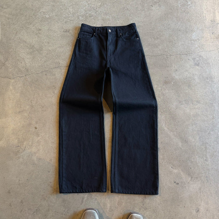 Pasadena Dad Jeans | Straight-Leg | Cone Denim Raw Black