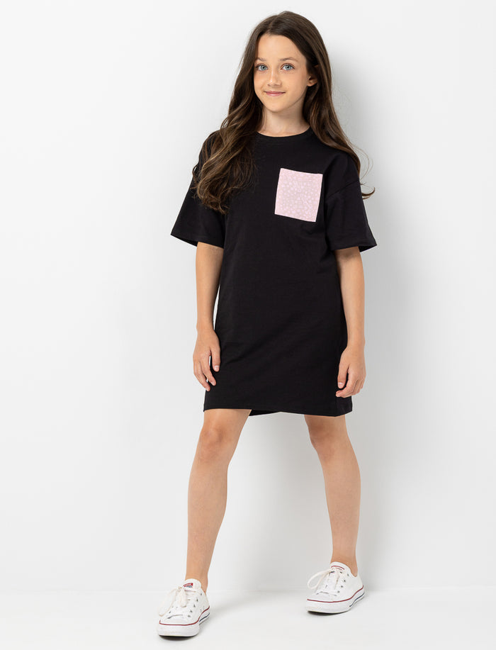 Robe t-shirt à poche imprimée