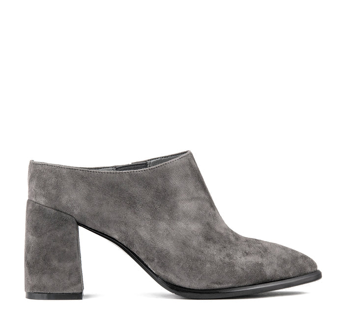Sbicca Morrow Mule - Sbicca - On The EDGE