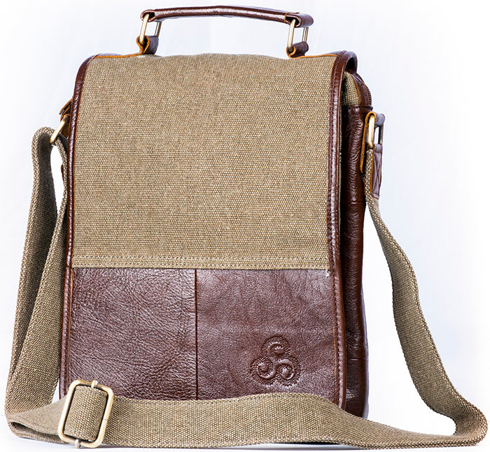 Traditional Tweed & Leather Bag with Handle