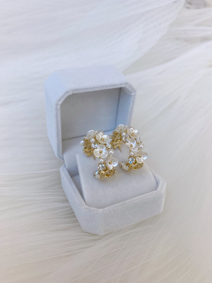 Trillium Earrings