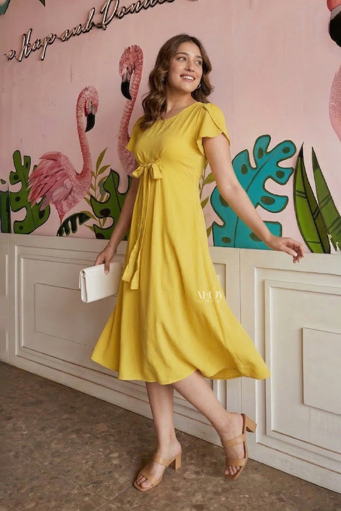 Casual yellow maxi dress