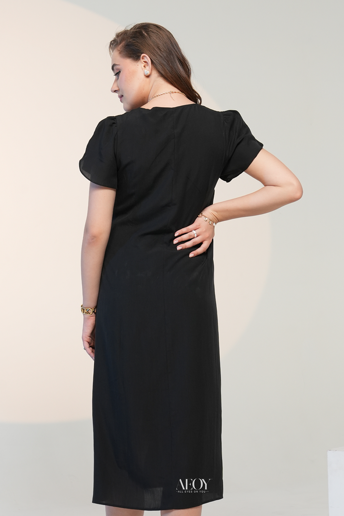 Casual black maxi dress