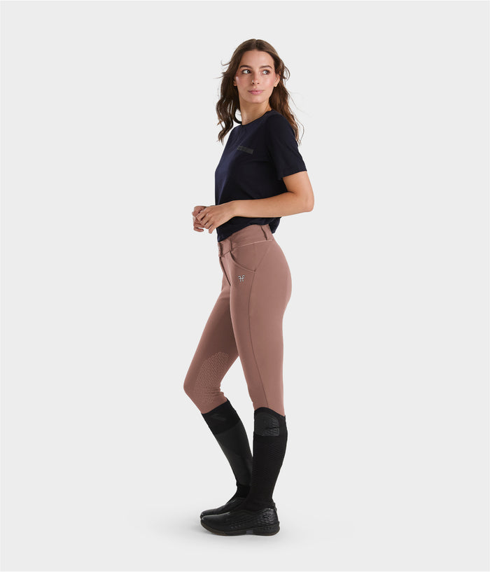 Soft brown / 32